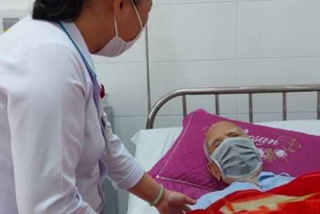 Hướng ứng Ngày Bảo hiểm Y tế Việt Nam (01/7/2021) BẢO HIỂM Y TẾ GÓP PHẦN NÂNG CAO SỨC KHỎE, ĐẨY LÙI DỊCH BỆNH COVID-19