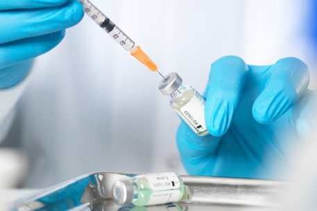 Triển khai tiêm vắc xin phòng cúm mùa cho nhân viên y tế