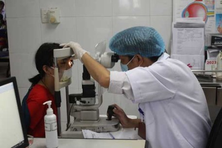 Đà Nẵng: Tăng cường thực hiện các biện pháp kiểm soát, phòng, chống,  thu dung điều trị bệnh đau mắt đỏ