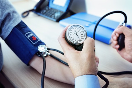 Hãy đo đúng và kiểm soát tốt huyết áp để sống khỏe, sống lâu