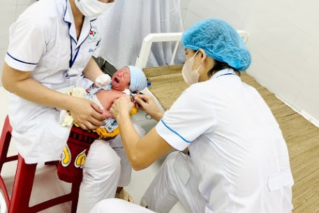 Tiêm phòng vắc xin phòng Lao cho trẻ