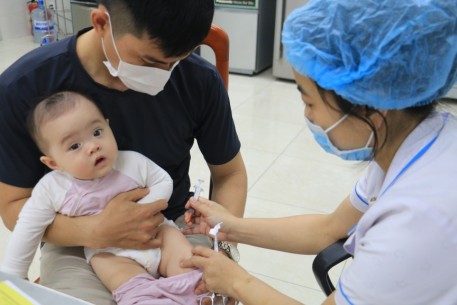 Trung tâm Kiểm soát bệnh tật thành phố Đà Nẵng tăng cường thực hiện hiệu quả công tác dân vận trong tình hình mới