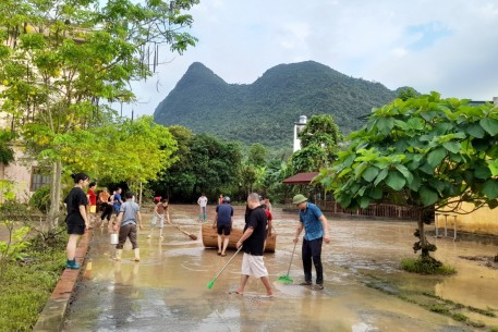 HƯỚNG DẪN VỆ SINH MÔI TRƯỜNG SAU KHI NGẬP LỤT