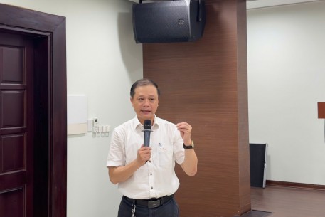 Tập huấn “Nâng cao kỹ năng giám sát và xử lý hóa chất diệt côn trùng cho cán bộ y tế tuyến khu vực và xã/phường năm 2025”