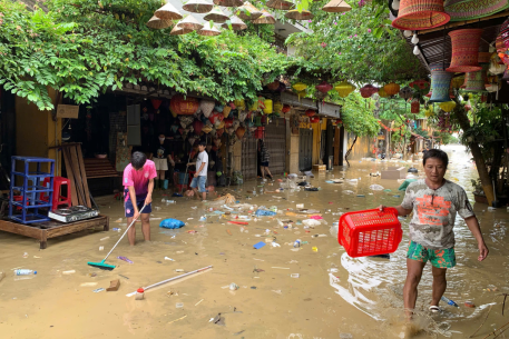 Tăng cường công tác phòng, chống dịch bệnh ứng phó với thiên tai