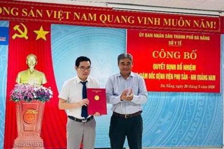 Lễ công bố và trao quyết định bổ nhiệm Phó Giám đốc Bệnh viện Phụ sản - Nhi Quảng Nam