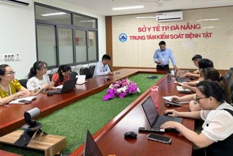 Hội nghị tập huấn chuyên môn triển khai “Hướng dẫn giám sát và phòng, chống bệnh Tay chân miệng”