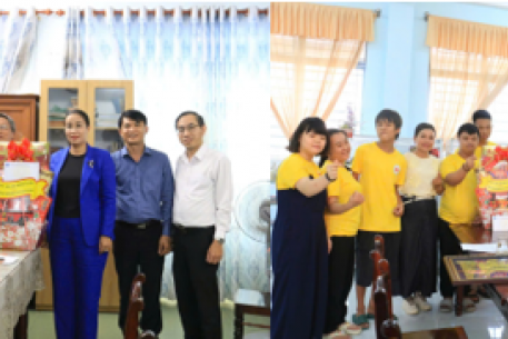 Lãnh đạo Đà Nẵng thăm, tặng quà các đơn vị và người khuyết tật nhân Ngày người khuyết tật Việt Nam