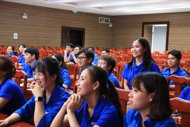 đoàn thanh niên