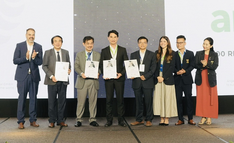 vinh danh điều trị đột quỵ
