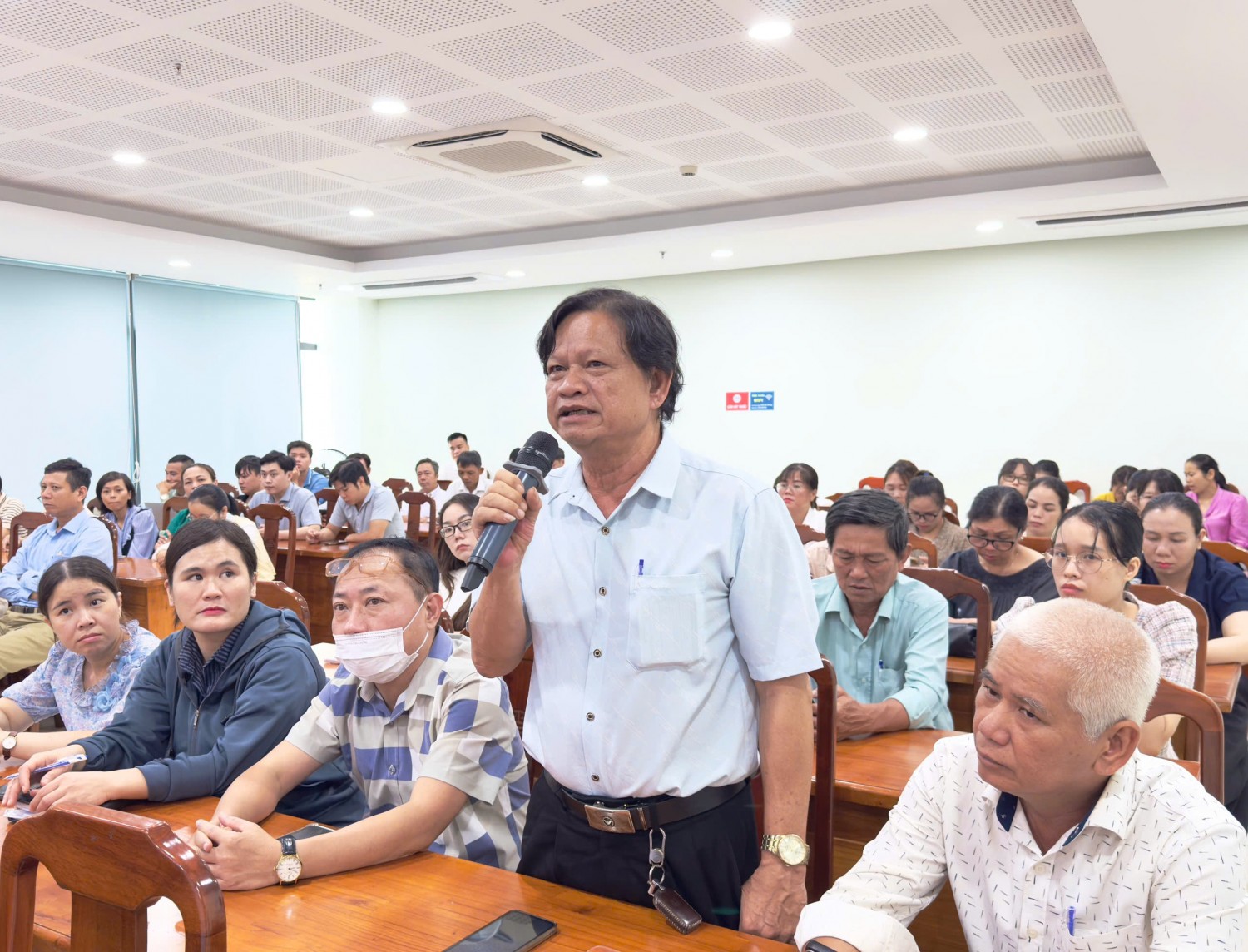 thảo luận