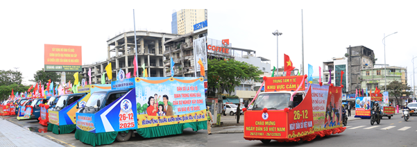 oàn xe diễu hành cổ động hưởng ứng Ngày Dân số