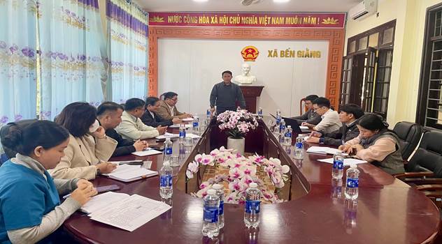 Ths. Bs Trương Quang Bình - Phó Giám đốc Sở Y tế phát biểu tại buổi làm việc với xã Bến Giằng