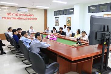 Đại diện Sở Y tế và Trung tâm Kiểm soát bệnh tật 