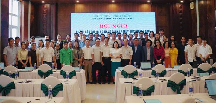 Bà Lê Thị Hồng Cẩm – Phó Chi cục trưởng Chi cục An toàn thực phẩm TP. Đà Nẵng