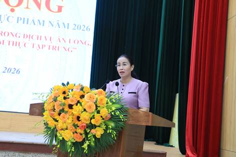 Phó Chủ tịch UBND thành phố Nguyễn Thị Anh Thi